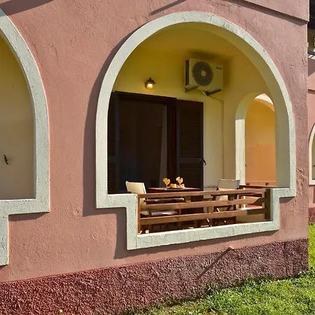 Louvros Corfu Apartamento *