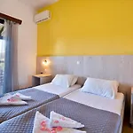 Louvros Corfu Apartament *