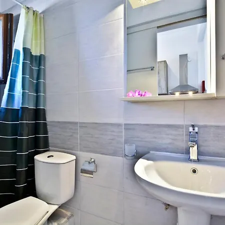 Louvros Corfu * Szidári