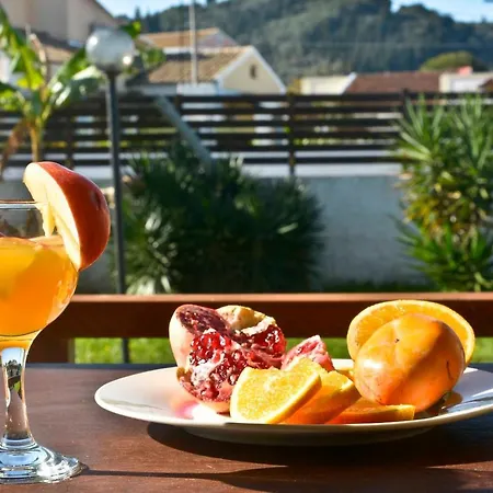 Louvros Corfu * Szidári