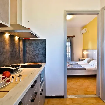 Louvros Corfu * Szidári