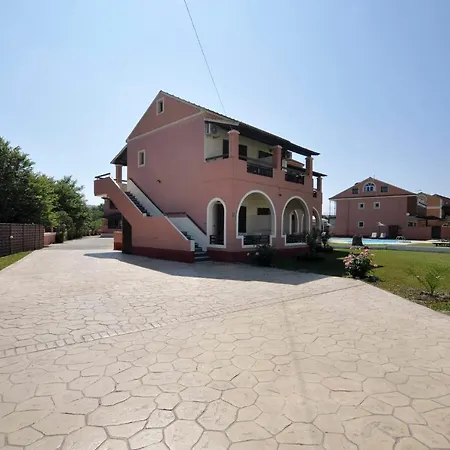 Apartment Louvros Sidari Corfu *
