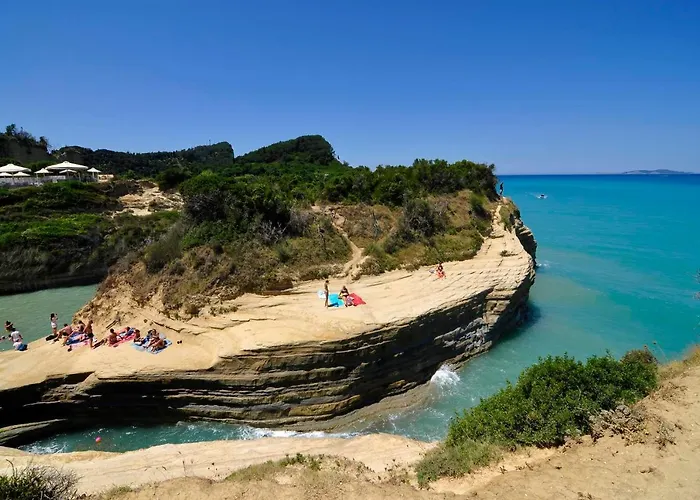 Louvros Corfu Szidári