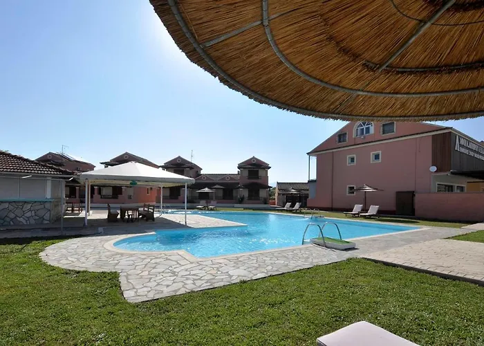 Louvros Corfu * Szidári